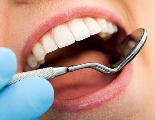 Лечение передних зубов цена